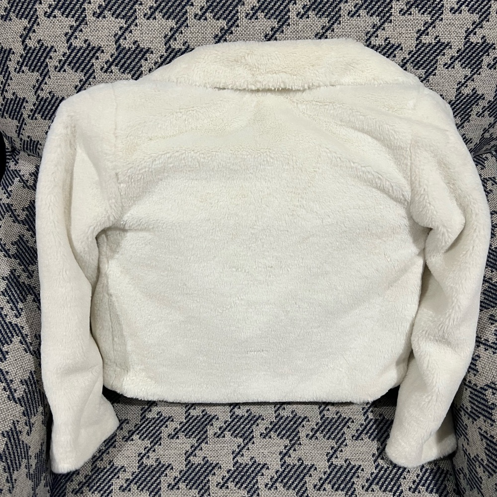 Epic Threads White Teddy Jacket - Picture 4 of 5